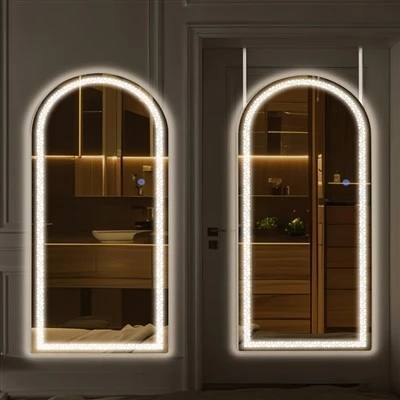 Oglindă cu LED luminată